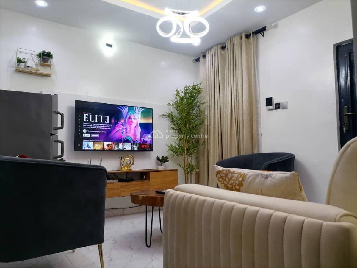 Luxury 1 Bedroom Fully Serviced Apartment, Onike, Yaba, Lagos, Mini Flat (room and Parlour) Short Let