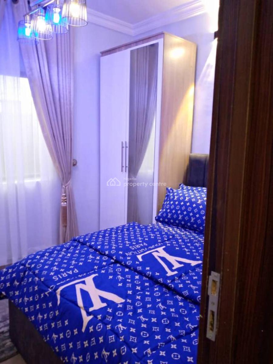 Luxury 1 Bedroom Fully Serviced Apartment, Onike, Yaba, Lagos, Mini Flat (room and Parlour) Short Let