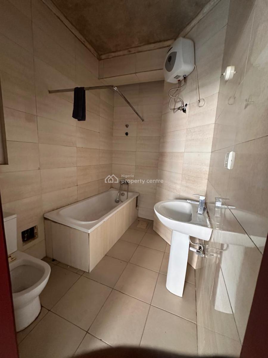Beautiful Spacious 3-bedroom Apartment, Osapa, Lekki, Lagos, Flat / Apartment for Rent
