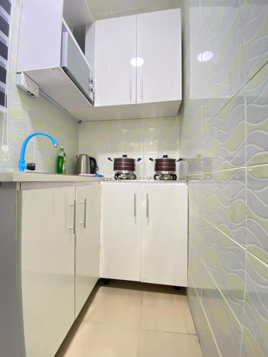 Lurking 1 Bedroom Mini Flat, Sabo, Yaba, Lagos, Mini Flat (room and Parlour) Short Let