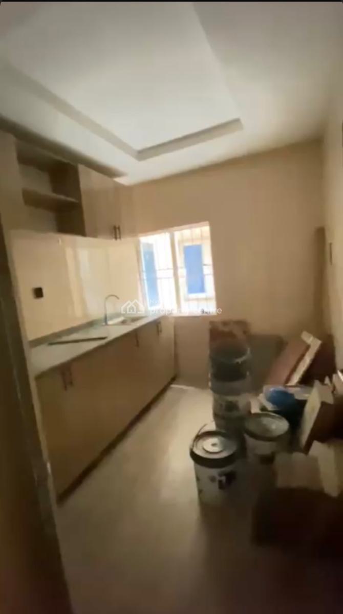 Well Renovated 2 Bedroom Flat, News Engineering Road, Dawaki, Gwarinpa, Abuja, Flat / Apartment for Rent