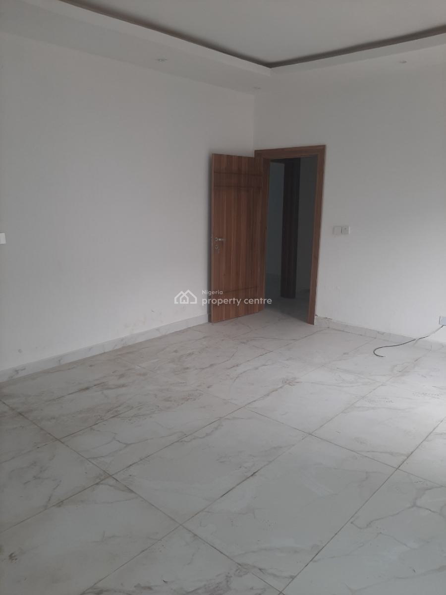 4, Lekki Phase 1, Lekki, Lagos, Terraced Duplex for Sale