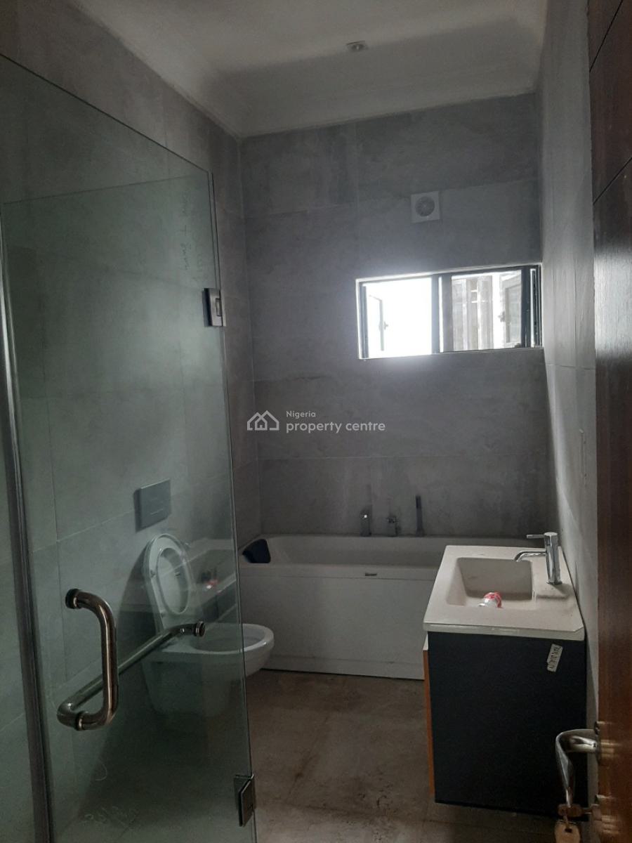 4, Lekki Phase 1, Lekki, Lagos, Terraced Duplex for Sale