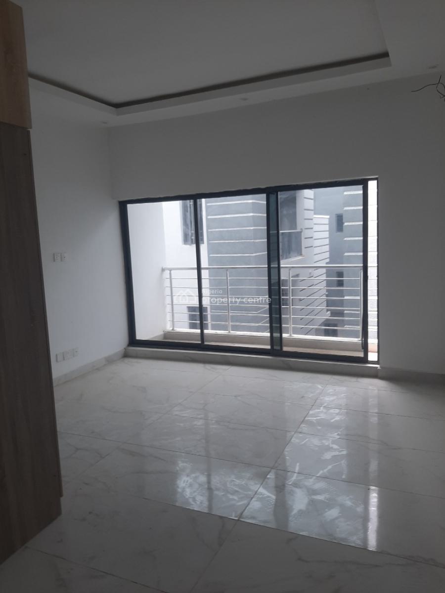 4, Lekki Phase 1, Lekki, Lagos, Terraced Duplex for Sale