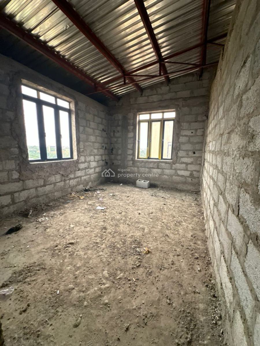 Nice 5 Bedrooms Semi Detached Duplex & Bq, Kaura, Abuja, Terraced Duplex for Sale