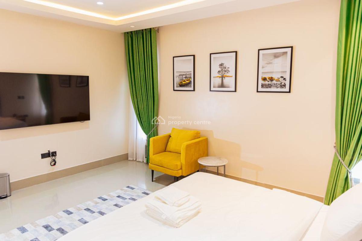 Luxury 2 Bedroom Apartment, Lekki Phase 1, Lekki, Lagos, Flat / Apartment Short Let