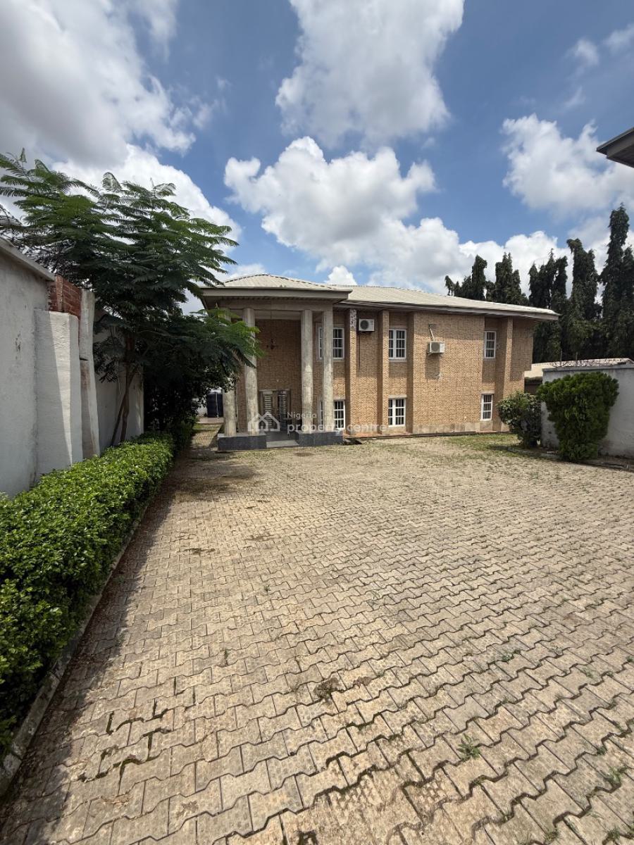 Fully Detached Duplex The Duplex Comes with 7 Standard Bedroom 3 Room, Maitama District, Abuja, Detached Duplex for Rent