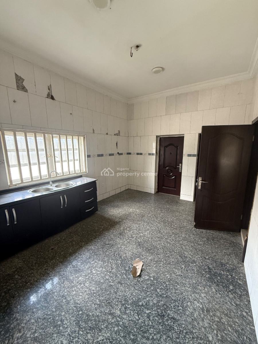 Fully Detached Duplex The Duplex Comes with 7 Standard Bedroom 3 Room, Maitama District, Abuja, Detached Duplex for Rent