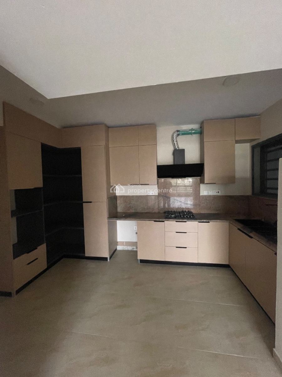 3 Bedroom Apartment with a Maids Room, Lekki Phase 1, Lekki, Lagos, Flat / Apartment for Sale