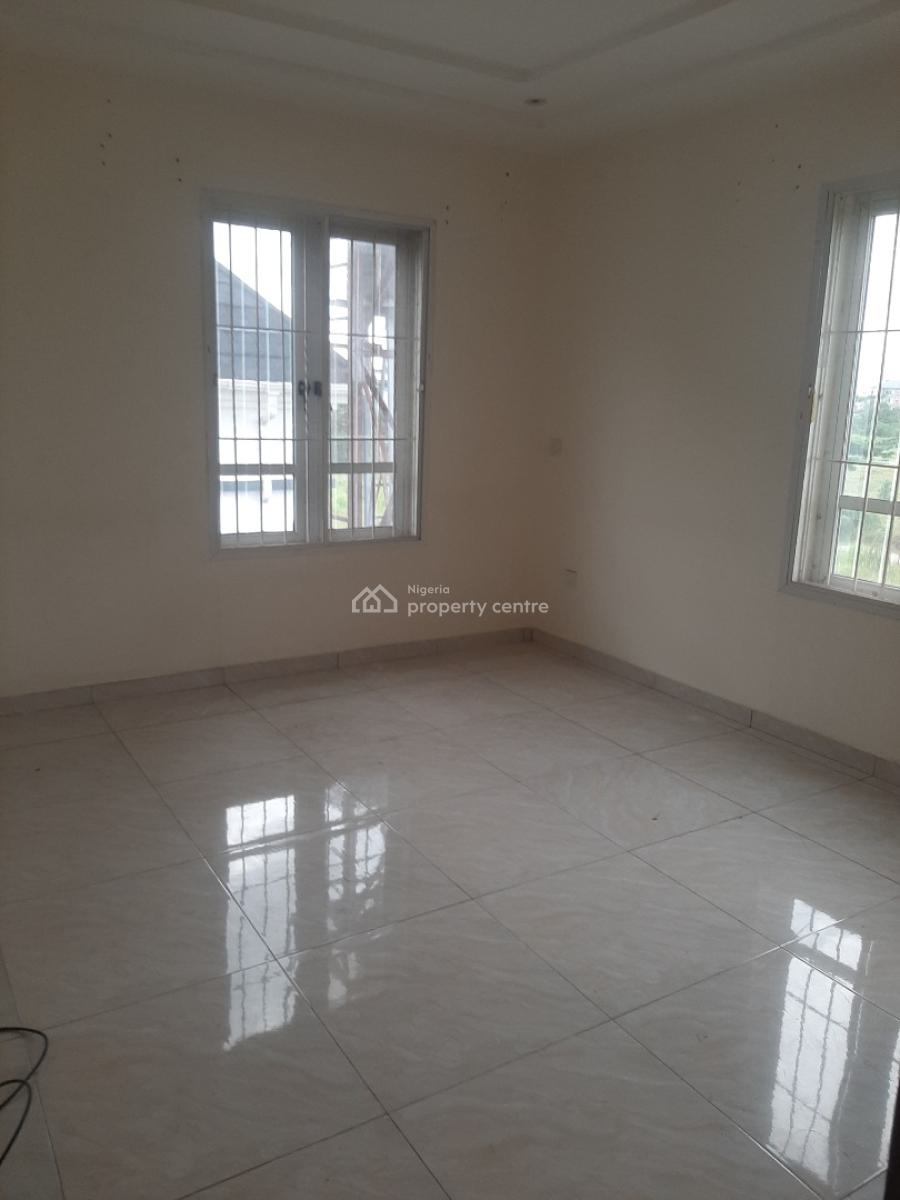 Its Self-serviced, Come with Your Own Generator., Ikate Elegushi, Lekki, Lagos, Flat / Apartment for Rent
