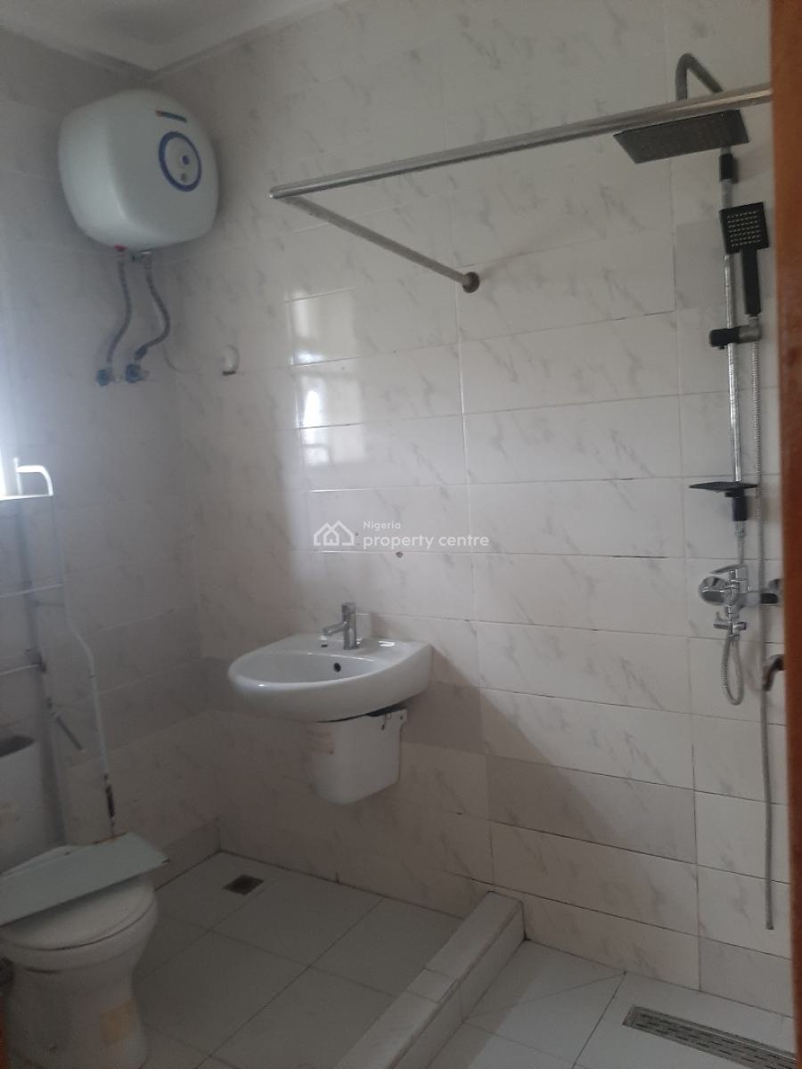 Its Self-serviced, Come with Your Own Generator., Ikate Elegushi, Lekki, Lagos, Flat / Apartment for Rent
