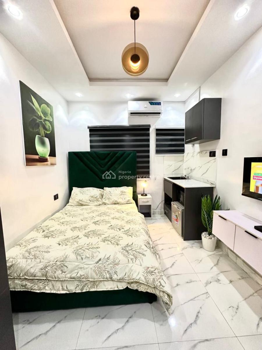 Luxury 2 Bedroom Staycation Apartment, Akoka, Yaba, Lagos, Flat / Apartment Short Let