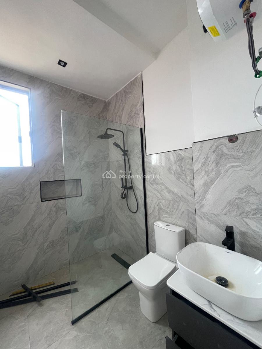 Modern 2 Bedroom Apartment + Pool & Gym, Ikate, Lekki, Lagos, Flat / Apartment for Sale