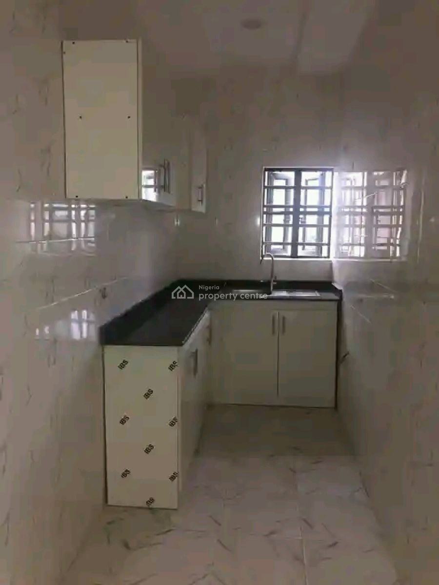 Executive Standard Newly Built  Room Self Contain, Off Kilo Masha, Surulere, Lagos, Self Contain (single Rooms) for Rent