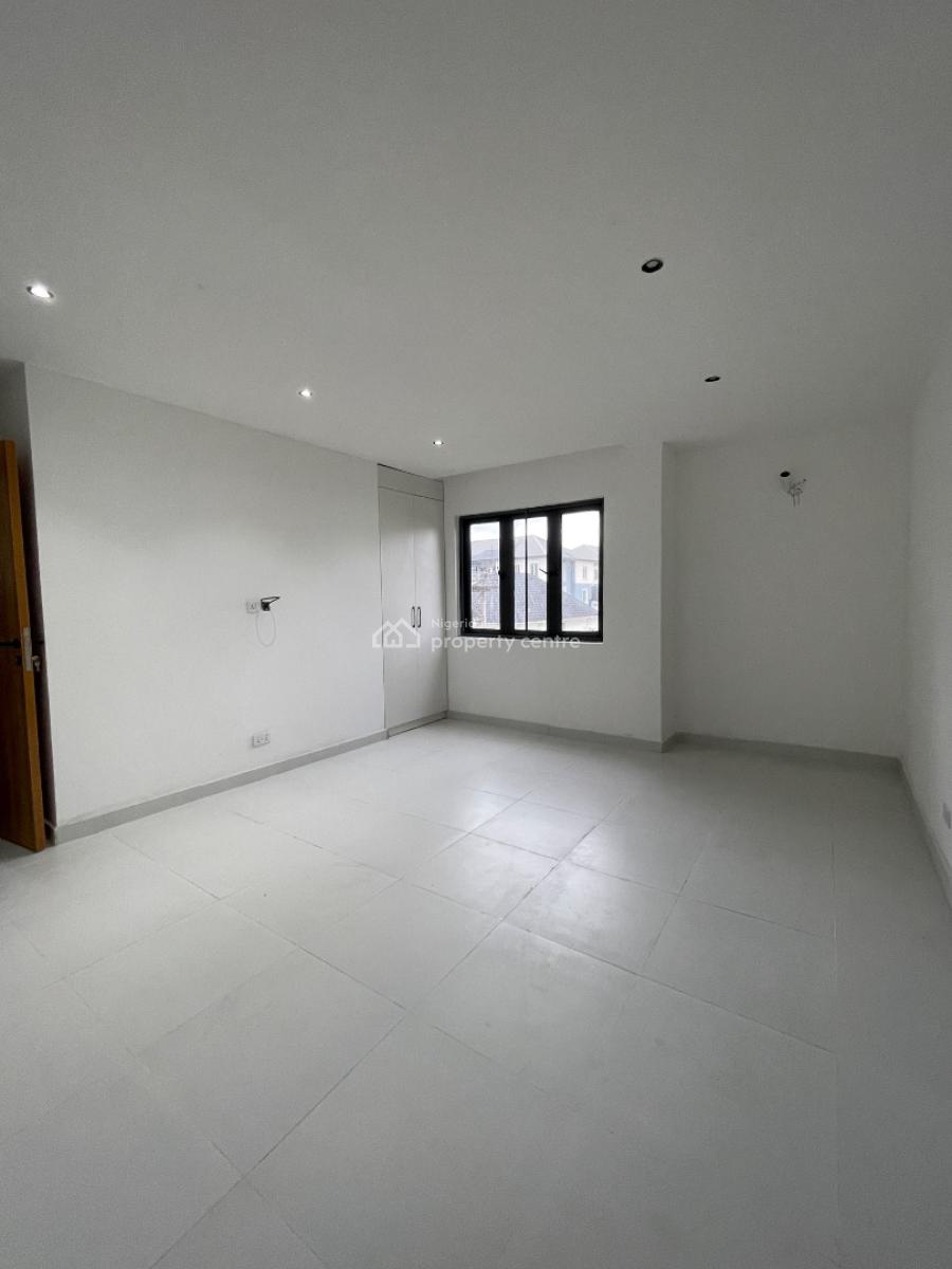 Very Spacious 1 Bedroom Apartment, Ikate, Lekki, Lagos, Mini Flat (room and Parlour) for Sale