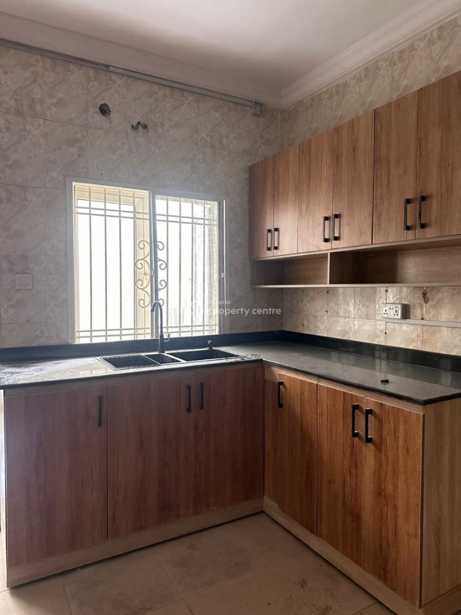 Well-designed 3 Bedroom Terraced Duplex with Bq, Lekki Phase 1, Lekki, Lagos, Terraced Duplex for Rent