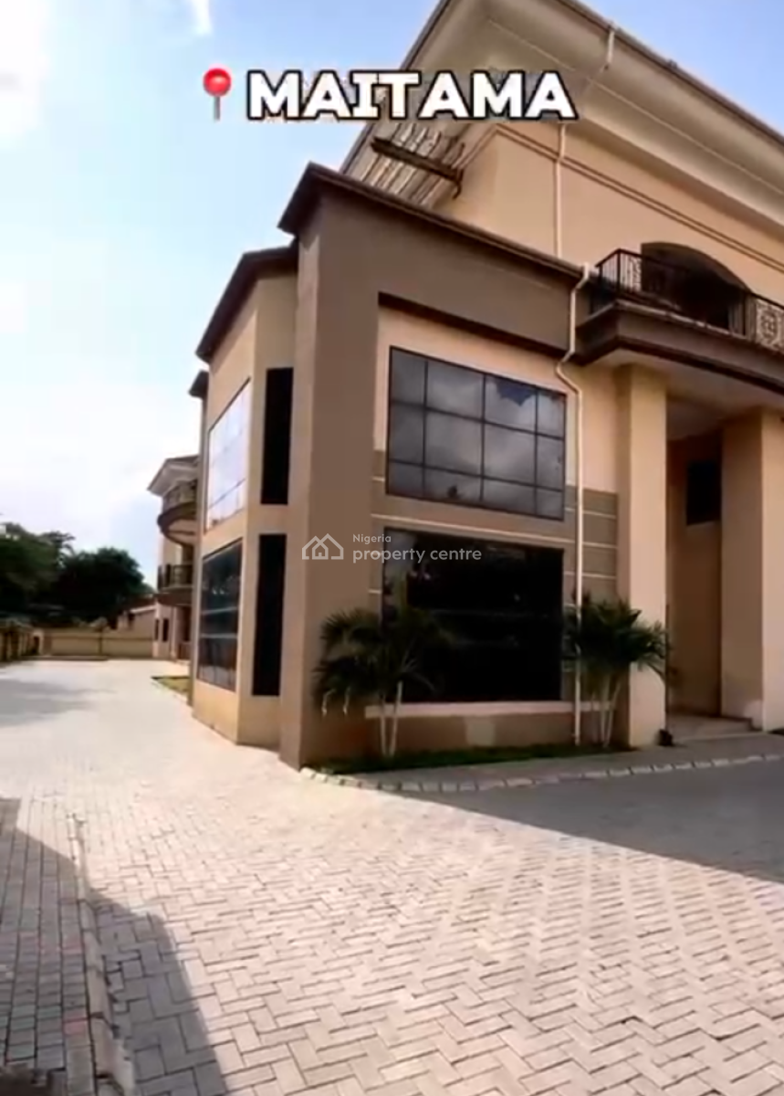 Massive 6 Bedroom Duplex with 3 Living Rooms, Maitama District, Abuja, Detached Duplex for Sale