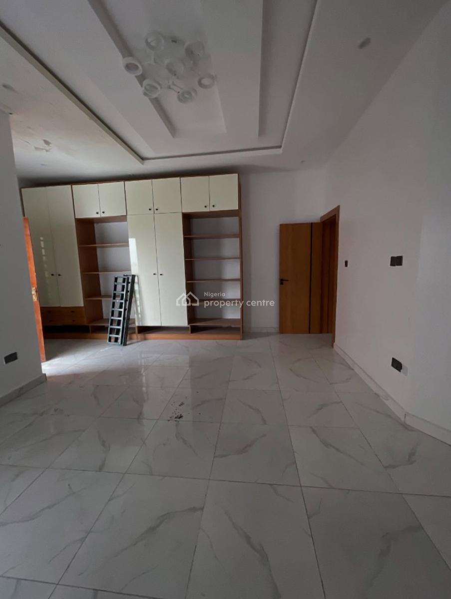 Neatly Built 4 Bedroom Semi Detached Duplex, Ologolo, Lekki, Lagos, Semi-detached Duplex for Sale