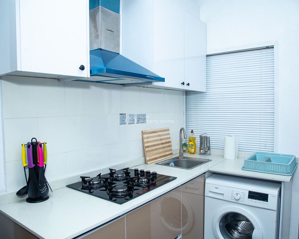 Lovely 1 Bedroom Apartment, Lekki Phase 1, Lekki, Lagos, Mini Flat (room and Parlour) Short Let