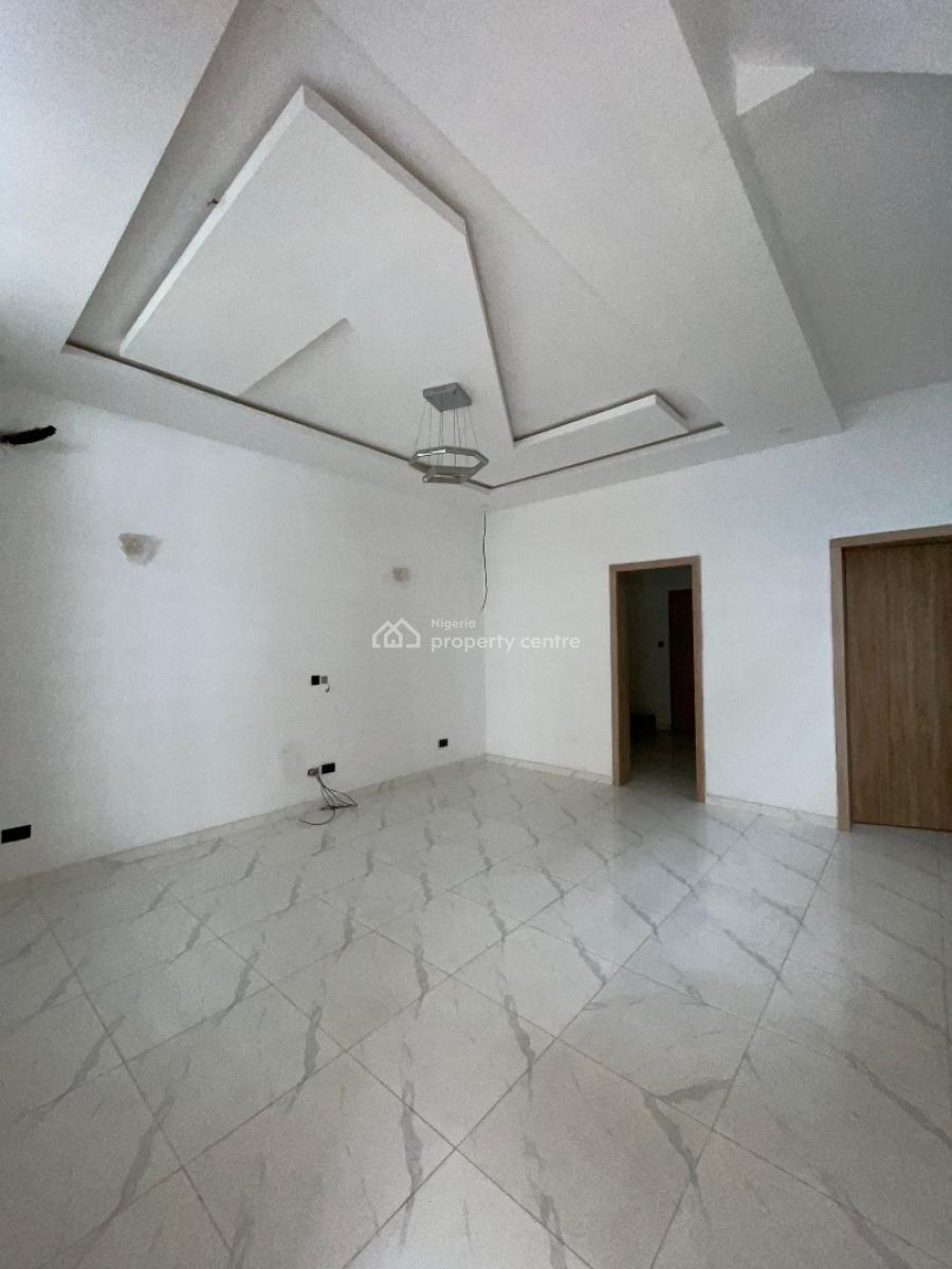 Beautiful Home with Amazing Features Suitable for Investment, Ikota, Lekki, Lagos, Terraced Duplex for Sale