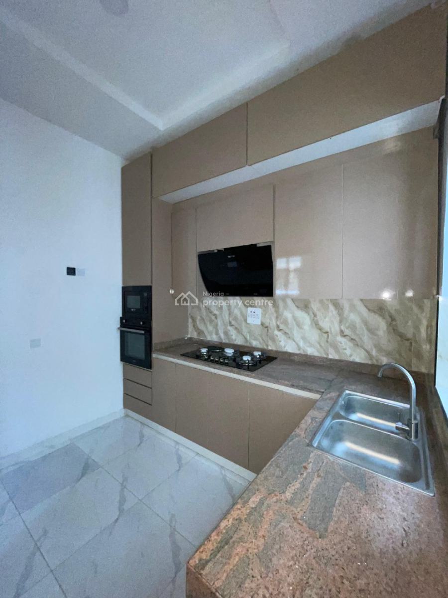 Beautiful Home with Amazing Features Suitable for Investment, Ikota, Lekki, Lagos, Terraced Duplex for Sale