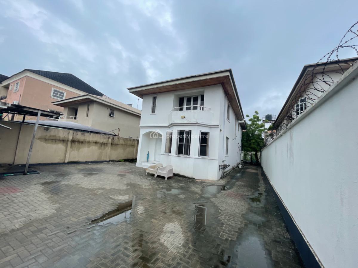 a Spacious 4 Bedroom Detached House, Lekki Phase 1, Lekki, Lagos, Office Space for Rent