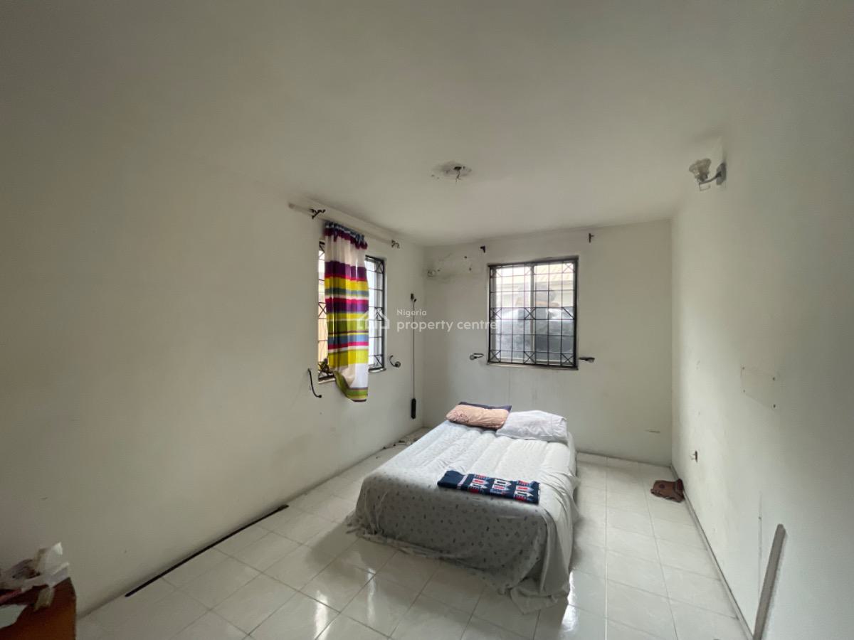 a Spacious 4 Bedroom Detached House, Lekki Phase 1, Lekki, Lagos, Office Space for Rent