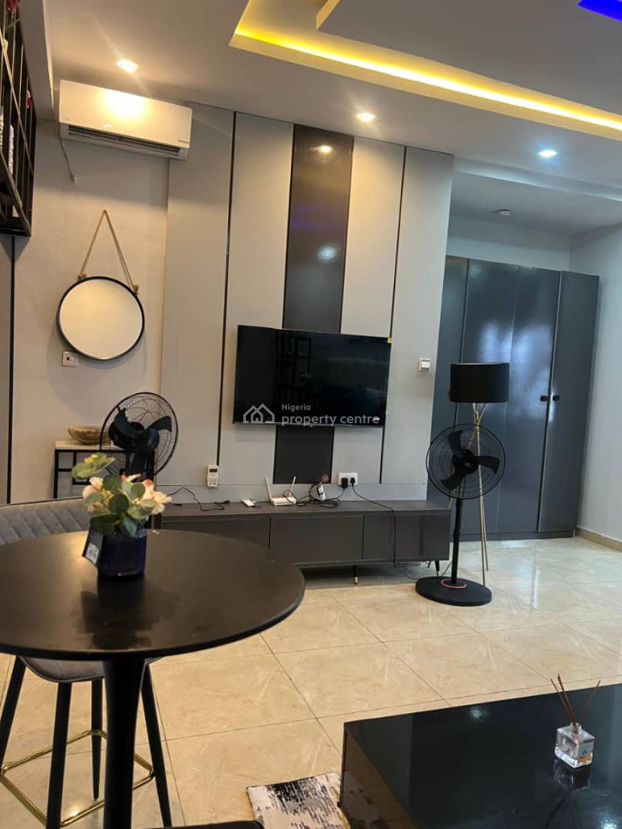 Furnished Studio Apartment, Orchid Road, Lekki, Lagos, Self Contain (single Rooms) Short Let