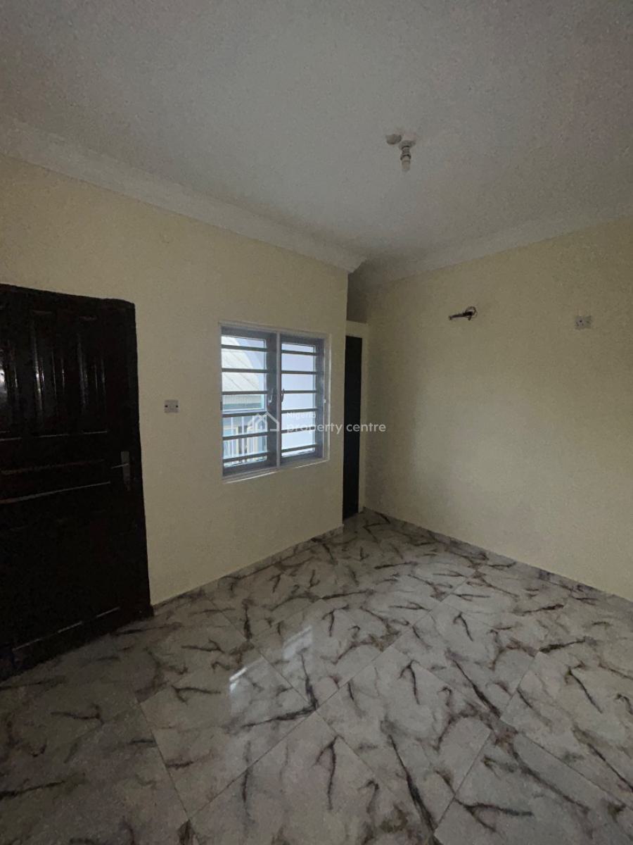 Very Lovely 3 Bedroom Apartment, Off Demurin Street, Ketu, Lagos, Flat / Apartment for Rent