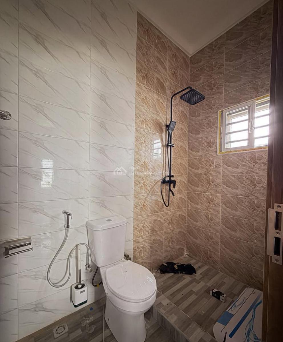 Newly Built 3 Bedroom Apartment, Wuye, Abuja, Flat / Apartment for Sale