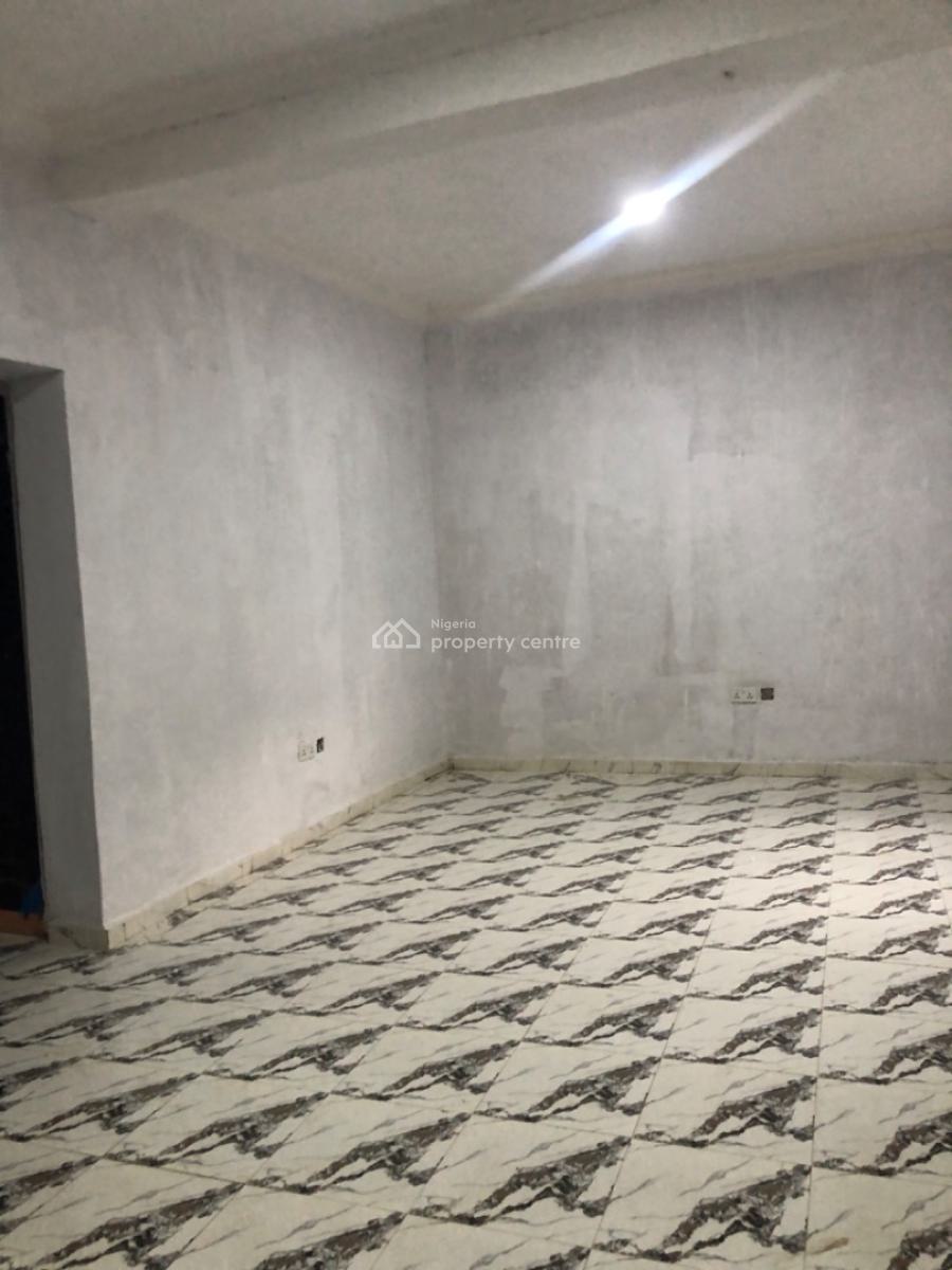 Newly Built Spacious 2 Bedroom, Adekunle, Yaba, Lagos, Flat / Apartment for Rent