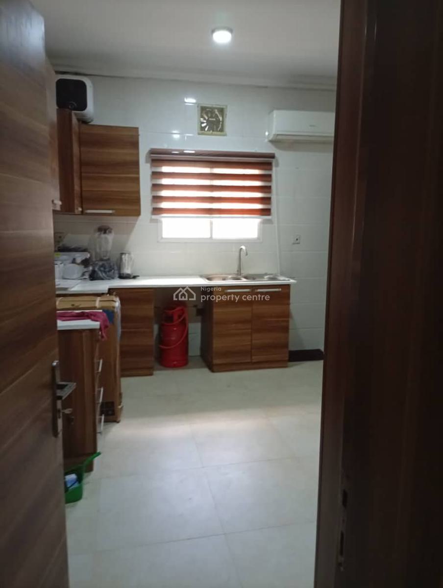Furnished and Serviced 3 Bedroom Apartment with a Bq, Asokoro District, Abuja, Flat / Apartment for Rent