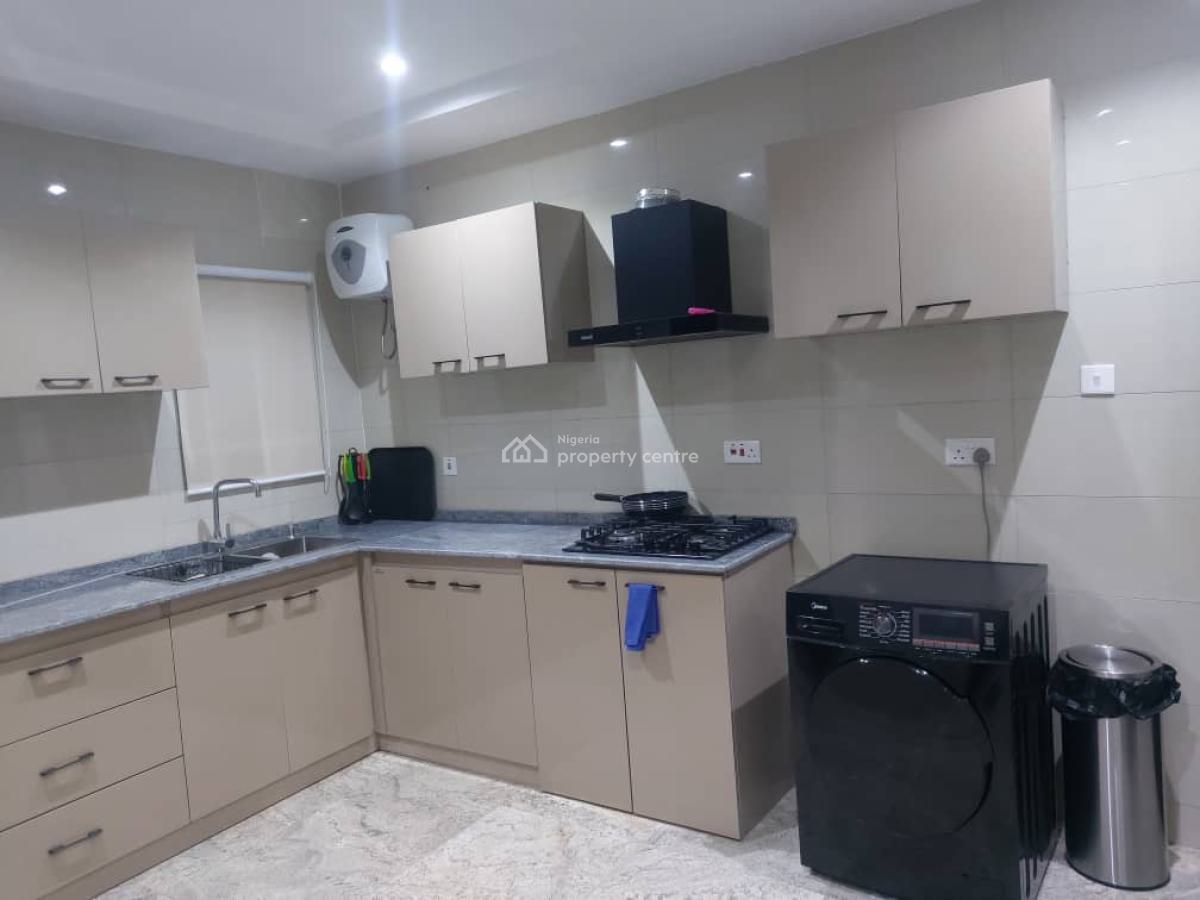 3 Bedrooms Service and Furnished, Wuse 2, Abuja, Flat / Apartment for Rent