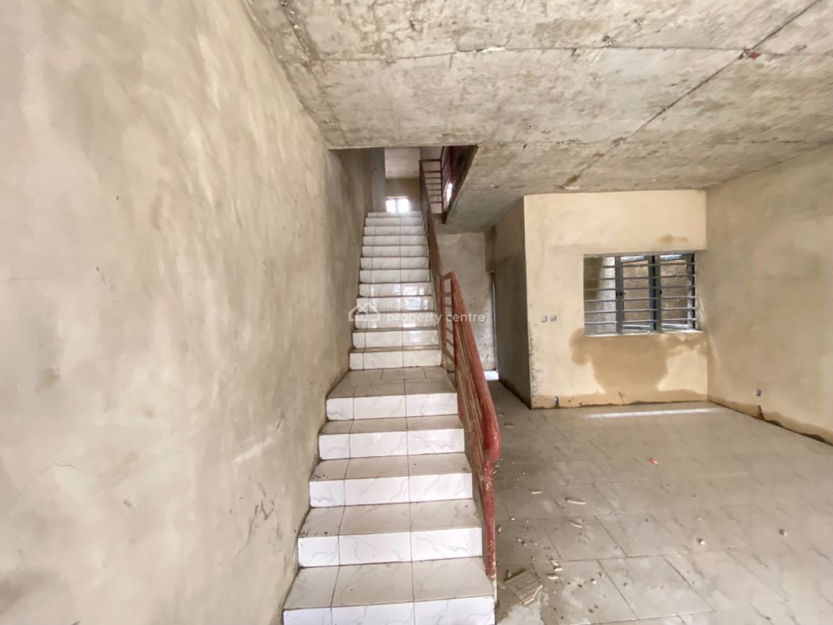 Modern 4 Bedroom Terrace Duplex  Available in Fully Serviced Estate, Chevron Toll Gate, Lekki, Lagos, Terraced Duplex for Sale
