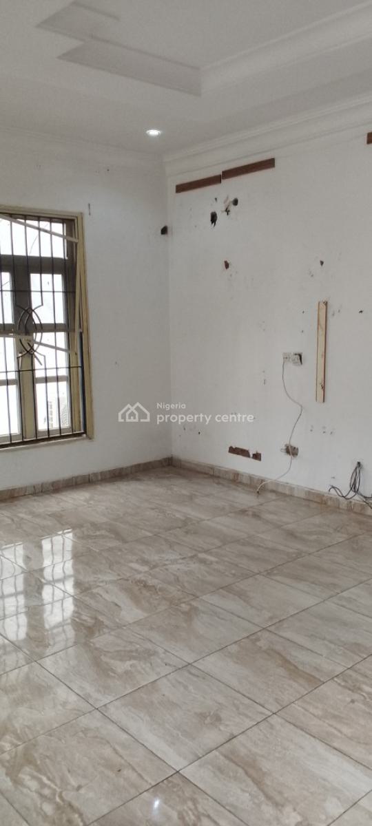 a Spacious Master Bedroom, Chevron Drive, Chevy View Estate, Chevron, Lekki, Lagos, Self Contain (single Rooms) for Rent