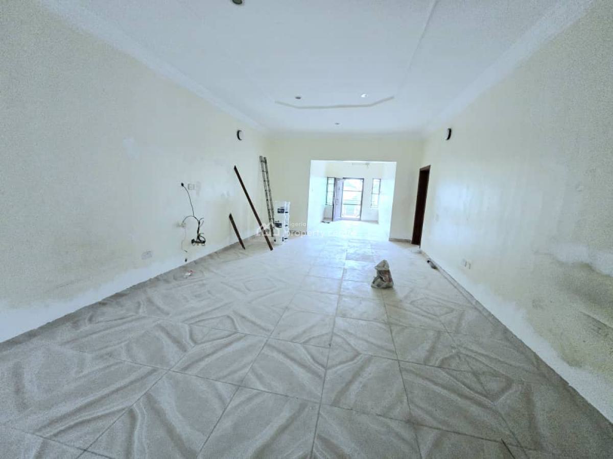 Self Service 3 Bedroom Apartment with a Room Staff Quarter, Lekki Phase 1, Lekki, Lagos, Flat / Apartment for Rent