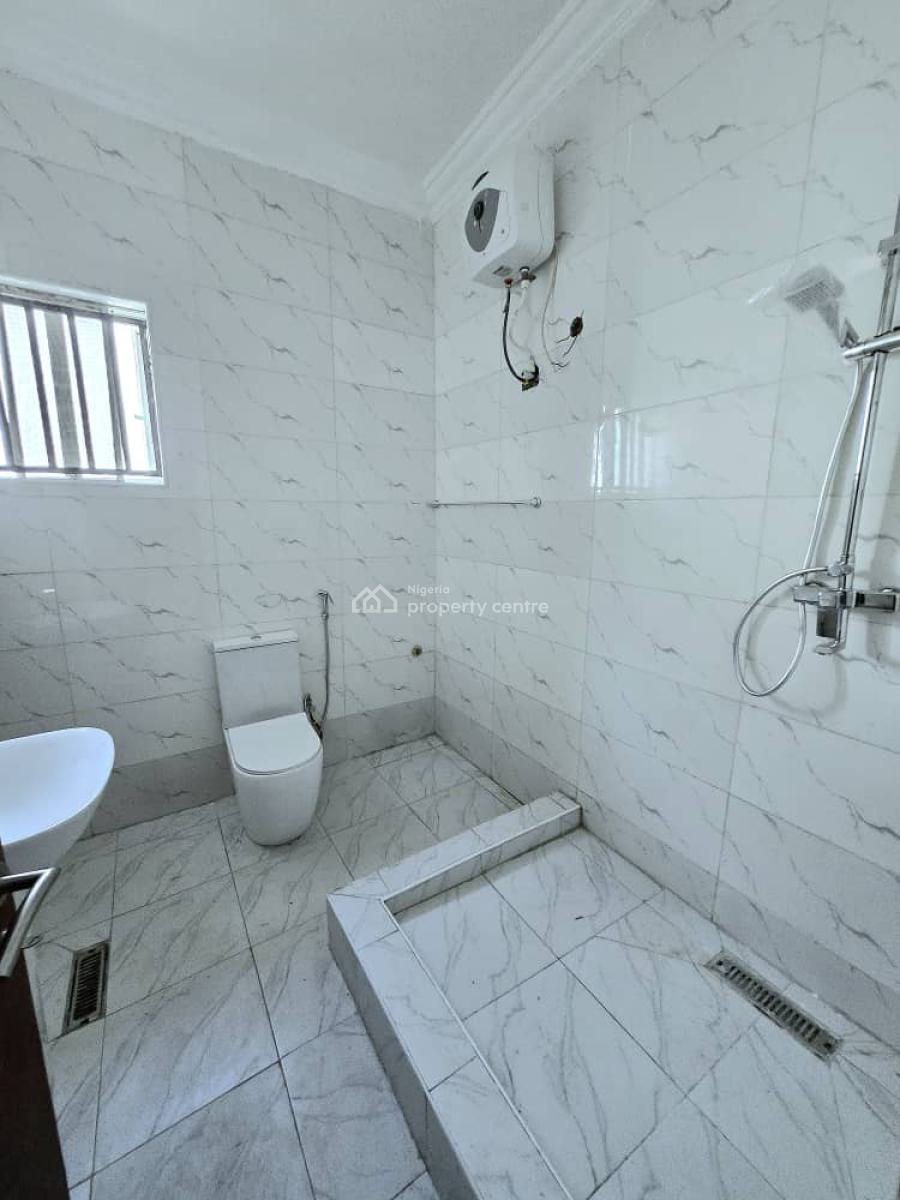 Self Service 3 Bedroom Apartment with a Room Staff Quarter, Lekki Phase 1, Lekki, Lagos, Flat / Apartment for Rent