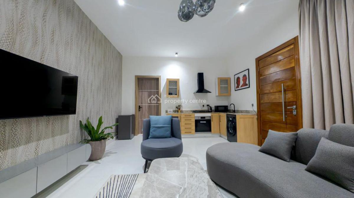 Lovely 1-bedroom Apartment with Rooftop Pool Prep for Your Arrival, Oniru, Victoria Island (vi), Lagos, Mini Flat (room and Parlour) Short Let