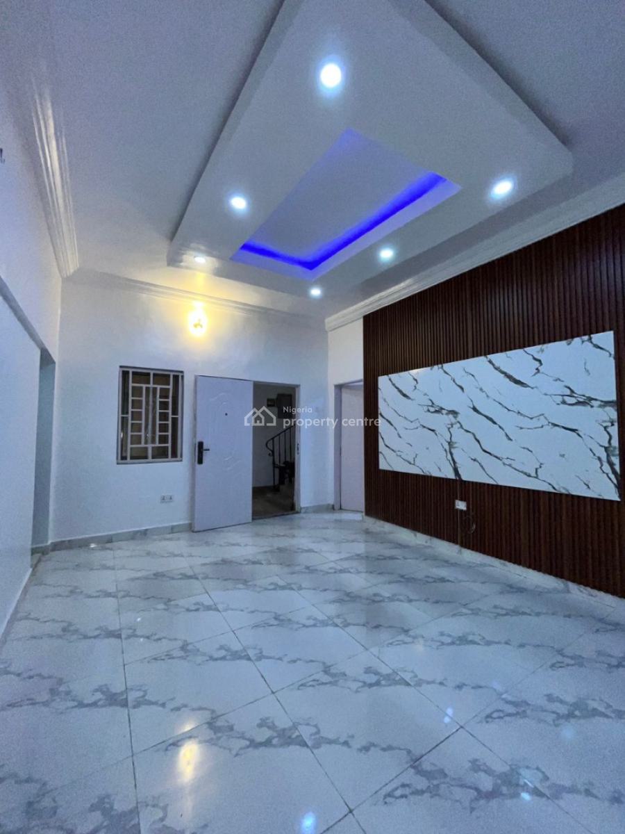 Luxury 2 Bedroom Apartment, Lekki Phase 1, Lekki, Lagos, Flat / Apartment for Rent