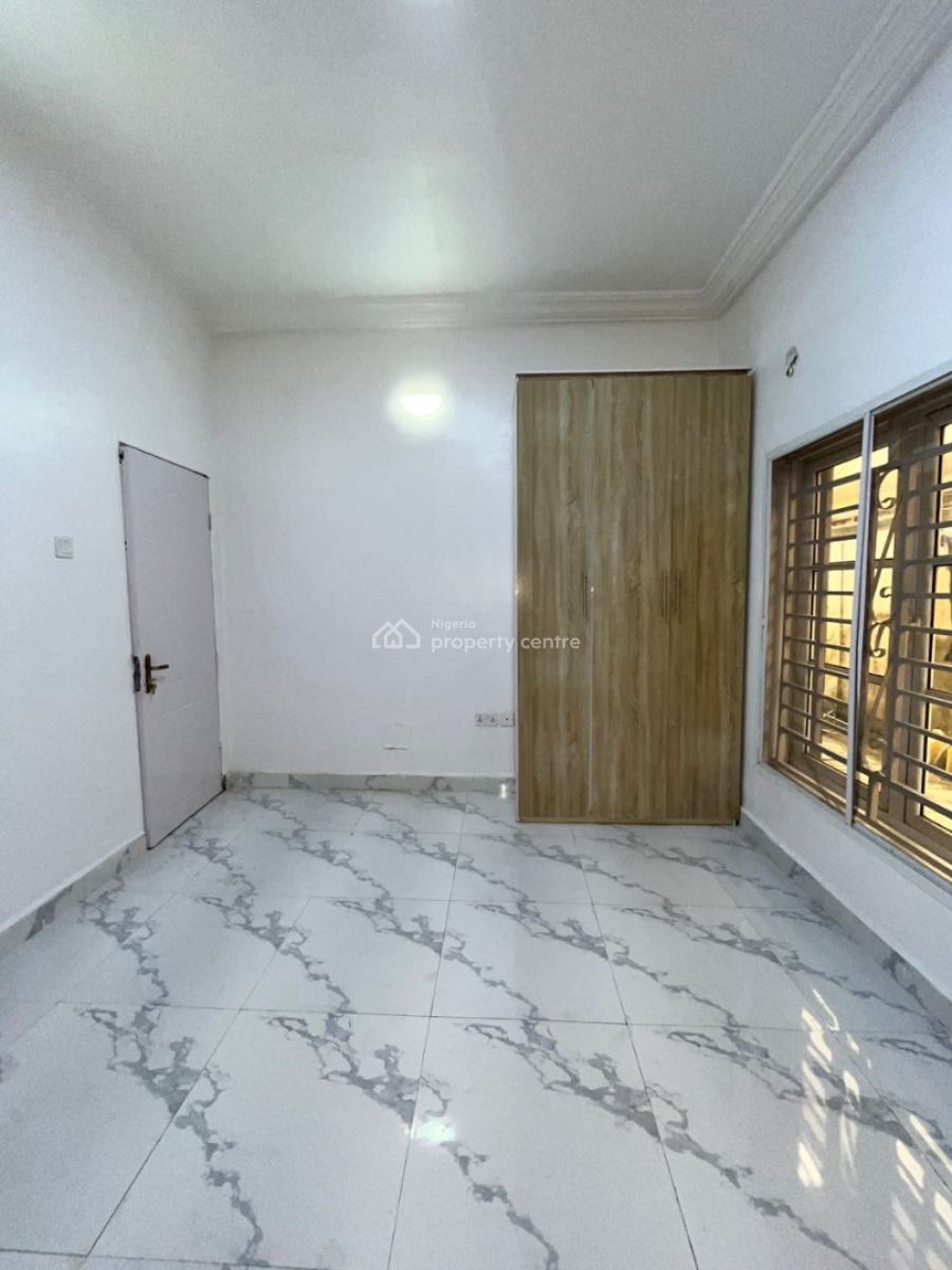 Luxury 2 Bedroom Apartment, Lekki Phase 1, Lekki, Lagos, Flat / Apartment for Rent