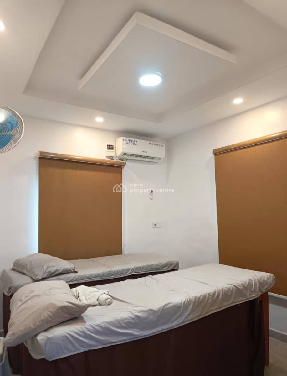 Executive, Very Decent, Standard, and Spacious Furnished Mini Flat, Off Pedro Road, Shomolu, Lagos, Mini Flat (room and Parlour) for Rent