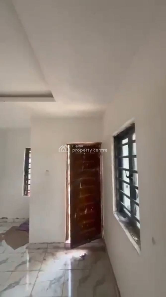 Brand New Specious 2-bedroom Flat, Palmgrove, Shomolu, Lagos, Flat / Apartment for Rent