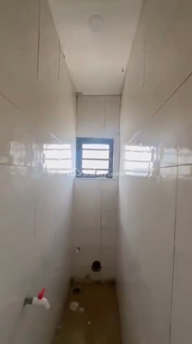 Brand New Specious 2-bedroom Flat, Palmgrove, Shomolu, Lagos, Flat / Apartment for Rent