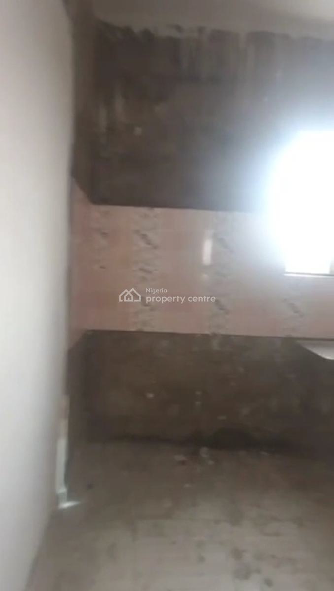 Brand New and Spacious 2-bedroom Flat, Shomolu, Lagos, Flat / Apartment for Rent
