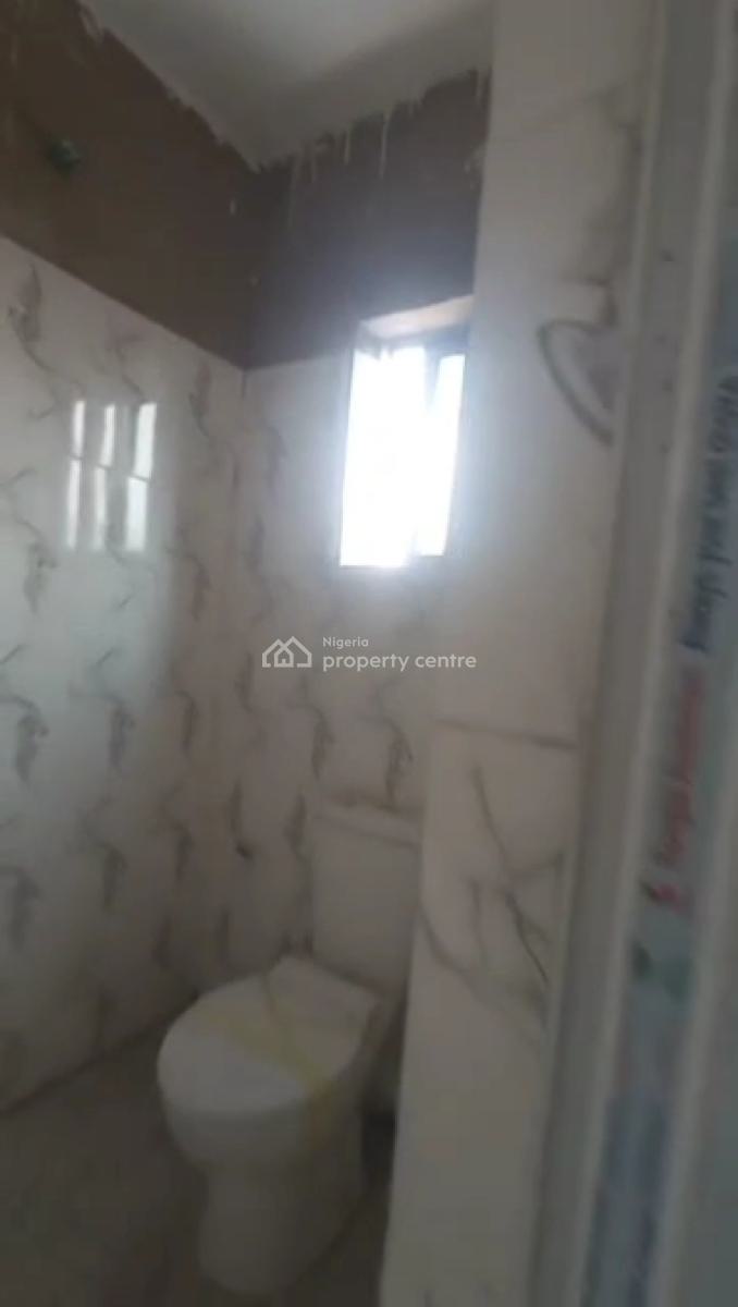 Brand New and Spacious 2-bedroom Flat, Shomolu, Lagos, Flat / Apartment for Rent