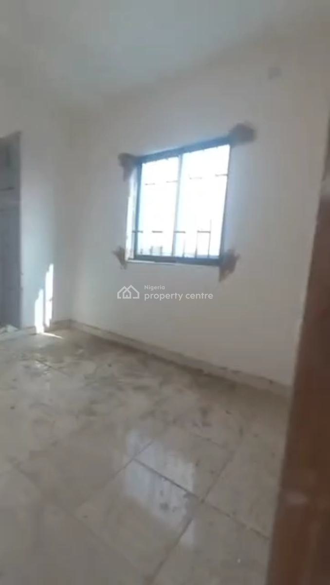 Brand New and Spacious 2-bedroom Flat, Shomolu, Lagos, Flat / Apartment for Rent
