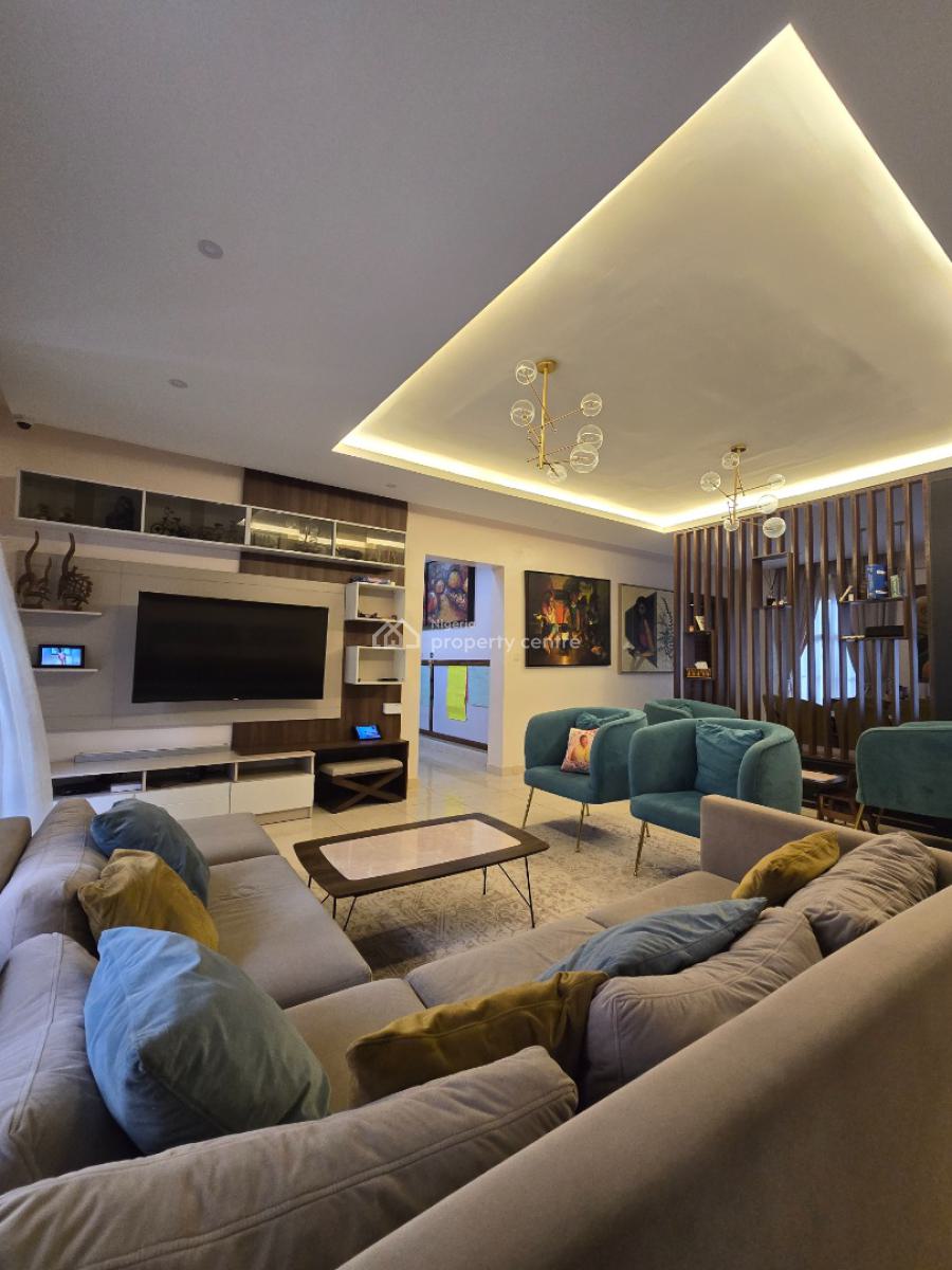 Six(6) Bedroom House with an Attic, Lekki, Lagos, Detached Duplex for Sale