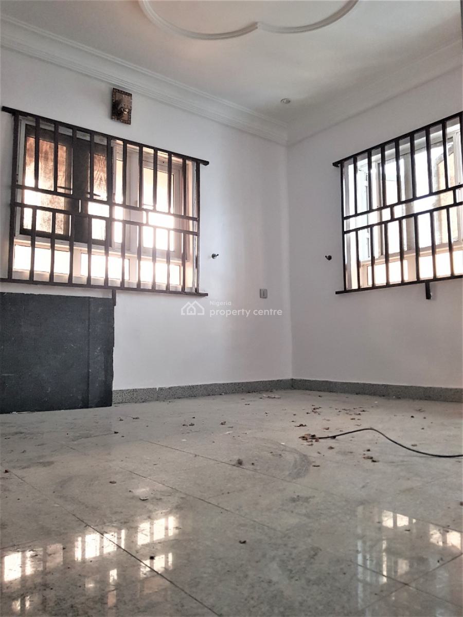 3 Bedroom Flat in a Serene Neighbourhood - Upstairs, Lekki Right Hand Side, Lekki, Lagos, Flat / Apartment for Rent