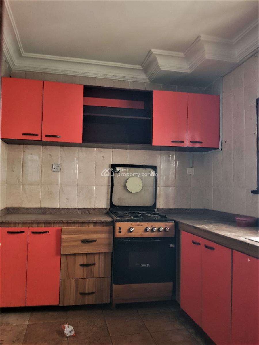 3 Bedroom Flat in a Serene Neighbourhood - Upstairs, Lekki Right Hand Side, Lekki, Lagos, Flat / Apartment for Rent