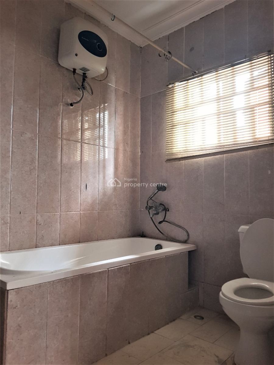 3 Bedroom Flat in a Serene Neighbourhood - Upstairs, Lekki Right Hand Side, Lekki, Lagos, Flat / Apartment for Rent